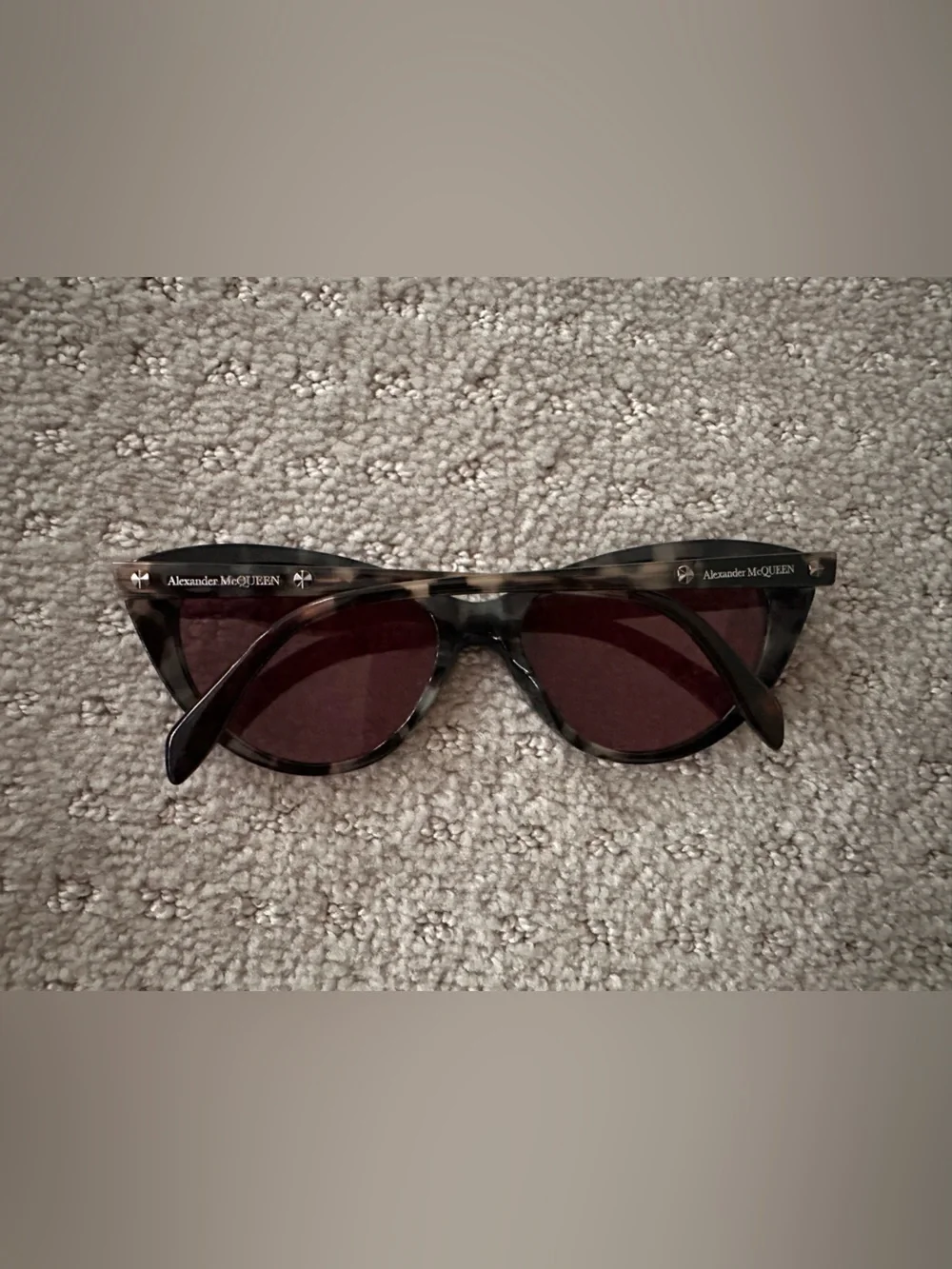 Alexander McQueen Black Cat-Eye Sunglasses with Dark Red/Burgundy Lenses